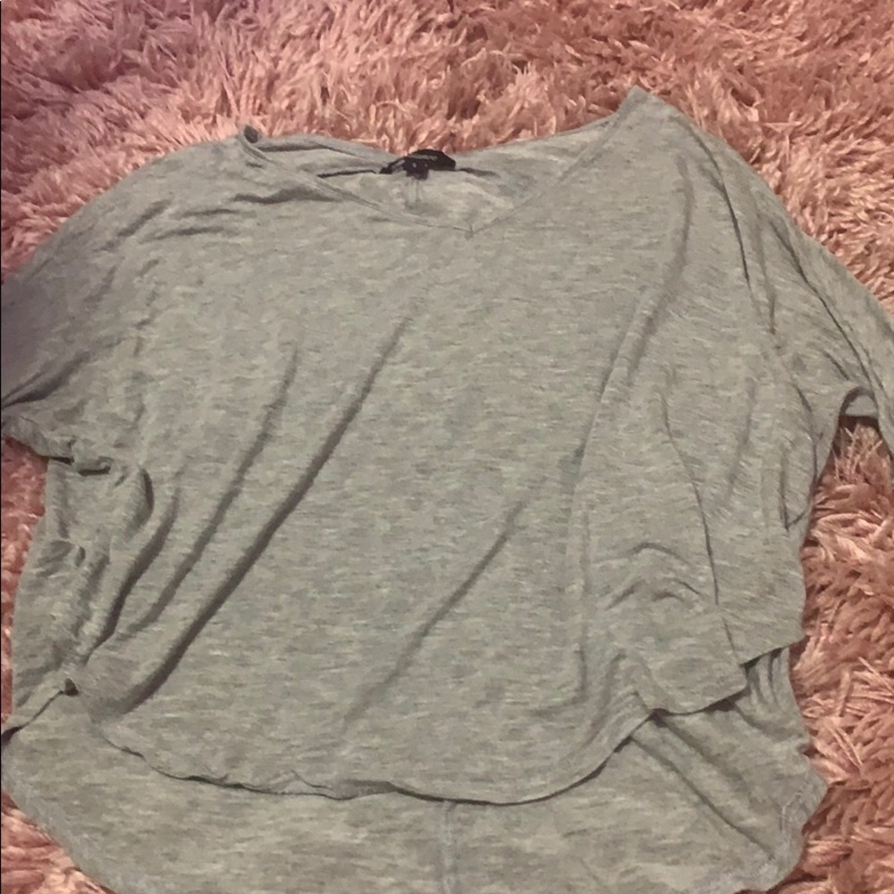 super cute flowy shirt! paired great with jeans!
